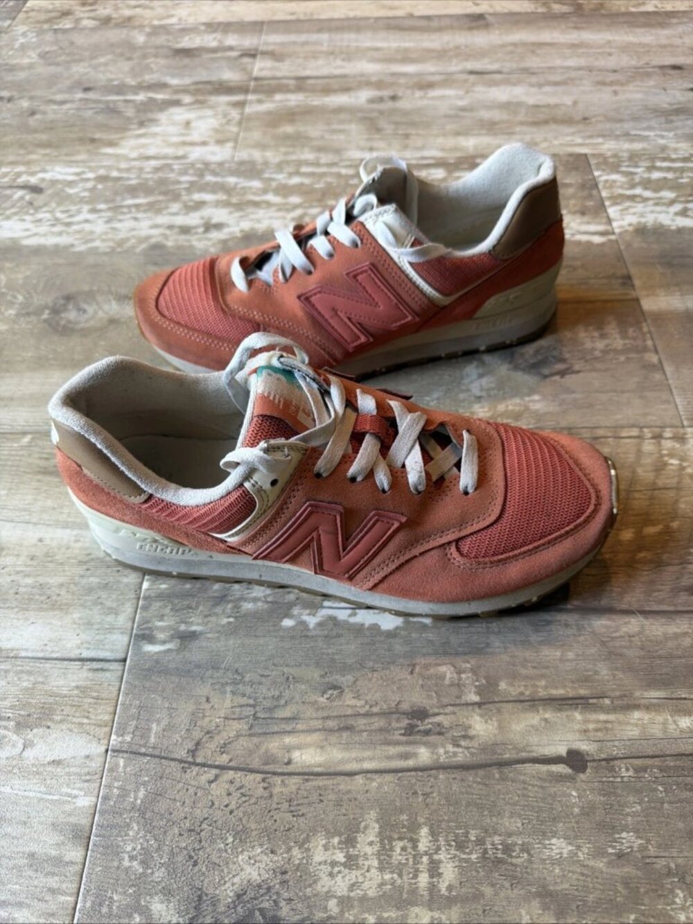 NEW BALANCE 574 Sneakers Copper Neo Flame Women’s 9 - Picture 3 of 8